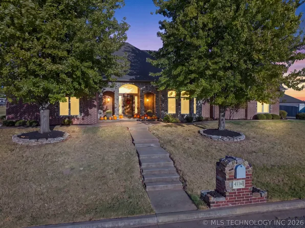 4116 Stone Creek Dr, Muskogee, OK 74403