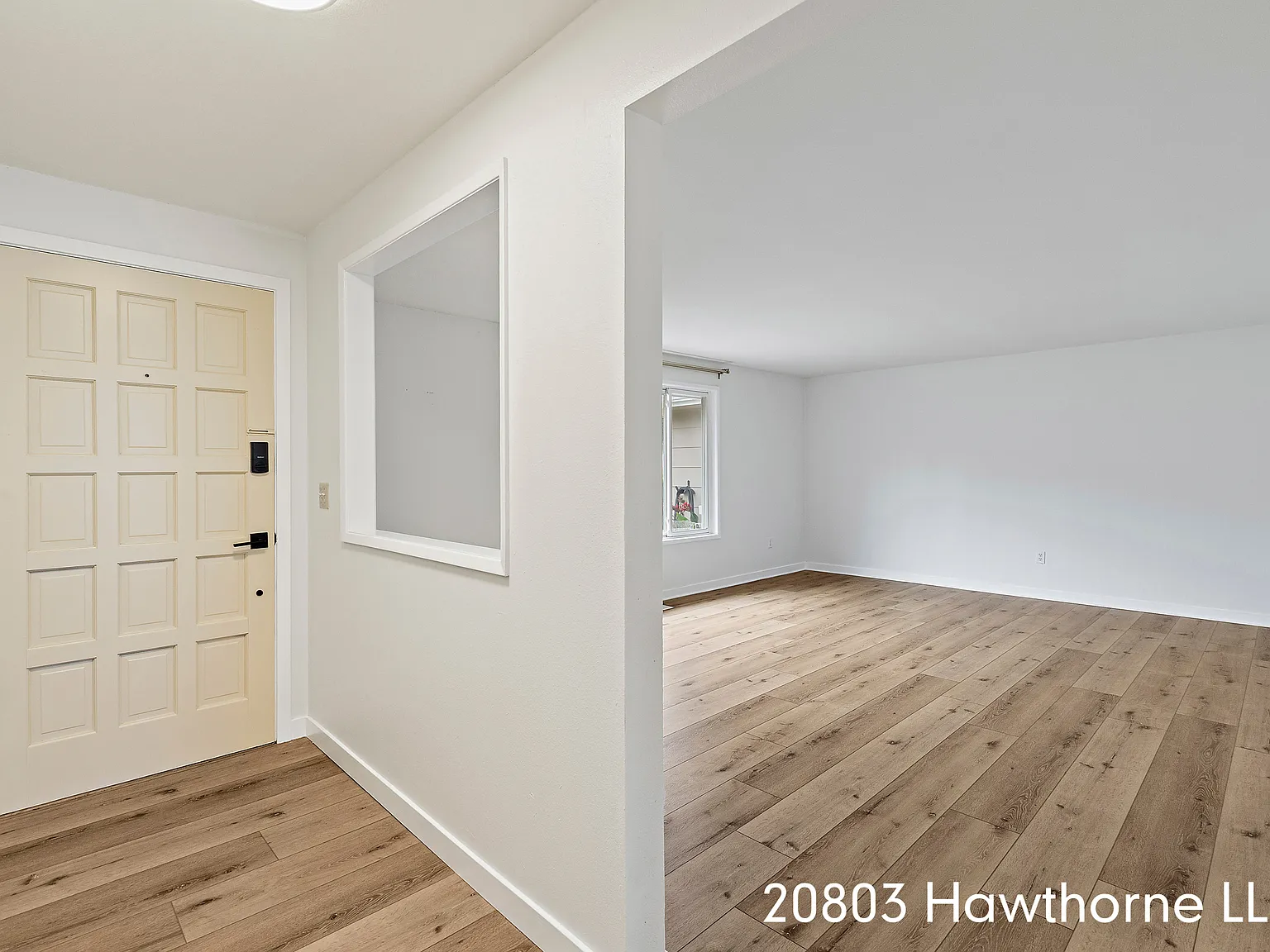 3 bed, 1630 sqft, $3,200 — Photo 4