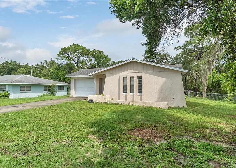 1st image of 5579 W Pine Cir