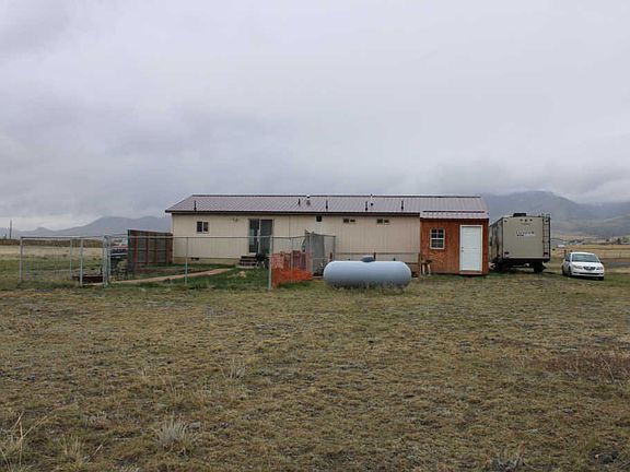 5th image of 130 Paydirt Ln