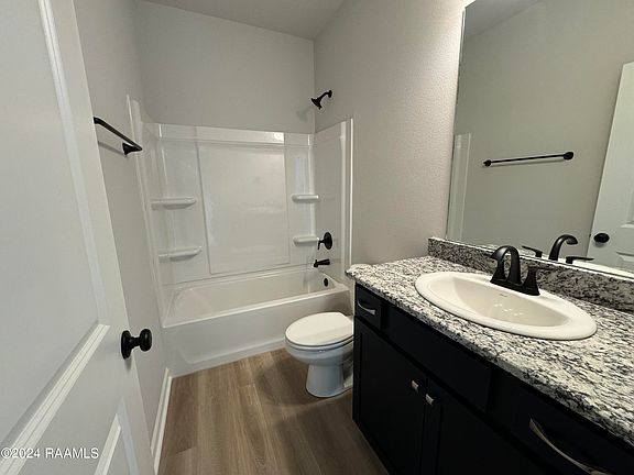 5th image of 112 Hardwicke Ct