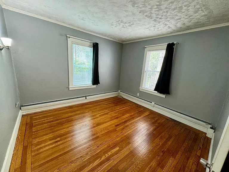 17 Richter St #1 — Photo 7