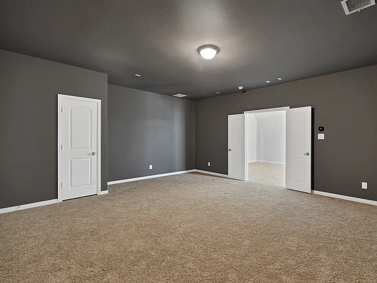 2600 Fairhill Ln — Photo 34