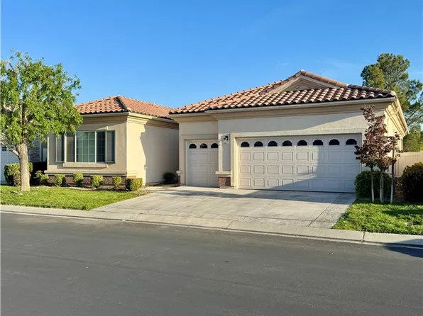 19533 Vermillion Ln, Apple Valley, CA 92308