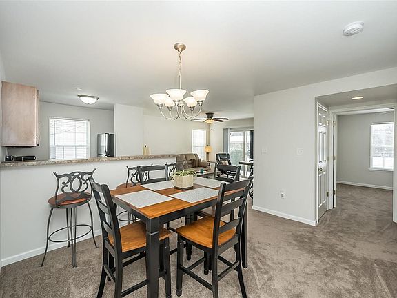 4th image of 2470 Lampong Dr APT 100D