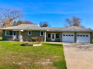 1534 Porter Rd, Norton Shores, MI 49441