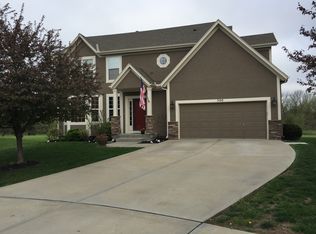 500 E Mockingbird St, Gardner, KS 66030