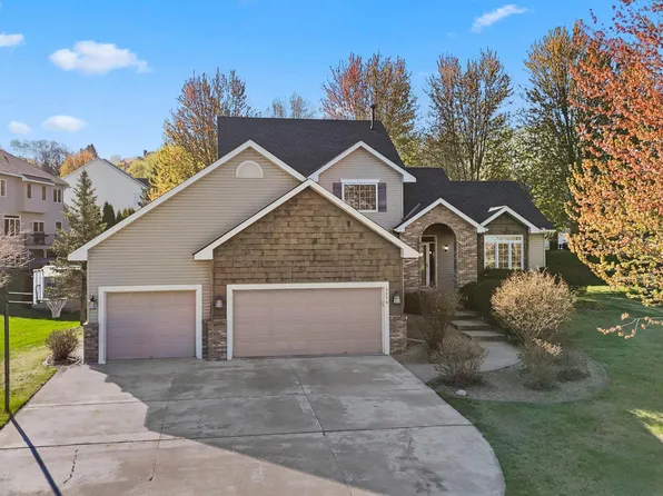9214 161st St W, Lakeville, MN 55044