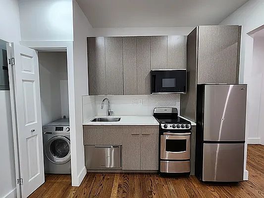 1st image of 69 Pinehurst Ave #2N