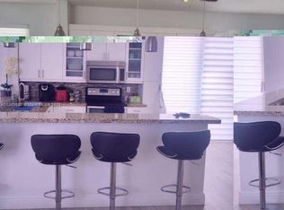 15457 NW 14th Ct, Pembroke Pines, FL 33028
