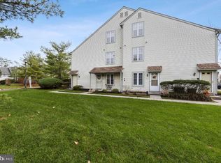 2403 Shurlock Ct, Mount Laurel, NJ 08054