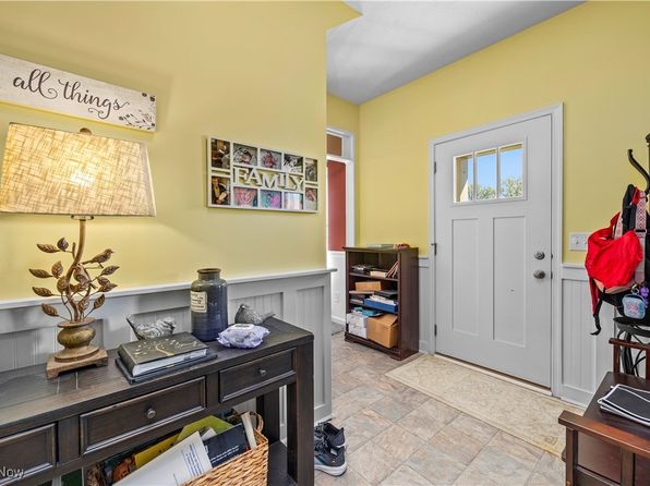 2516 Daegan Dr, Avon, OH 44011
