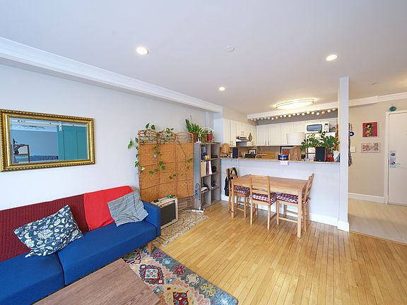 2nd image of 158 E 100th St APT 6R