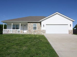 902 Keith Blvd, Coffeyville, KS 67337