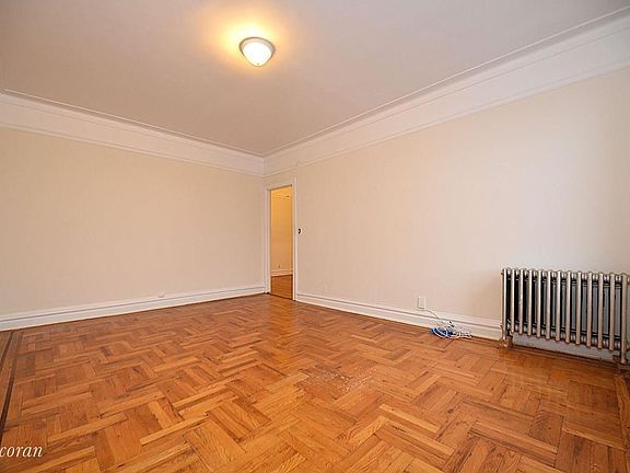 2nd image of 2680 30th St APT 6C