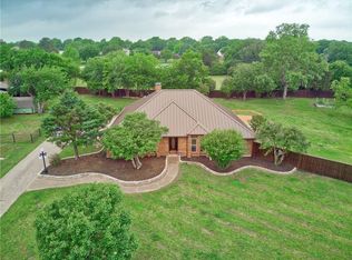 1011 N Berry Trail Ct, Copper Canyon, TX 75077