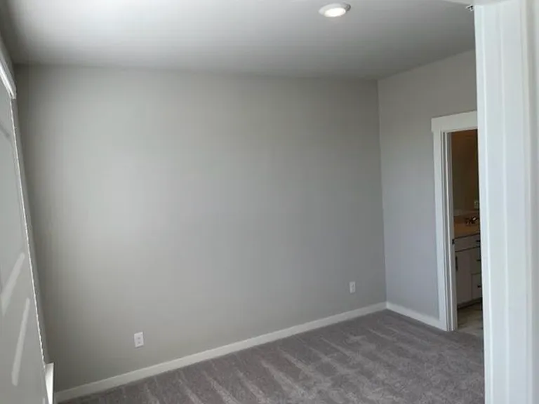 339 Casper Dr — Photo 8