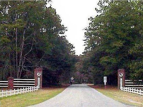 1st image of 318 Waverly Rd