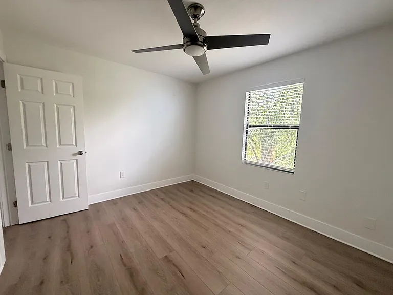 3711 W Iowa Ave #218 — Photo 12