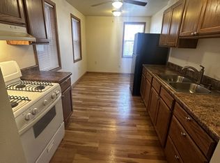 1205 Jackson St #1205, Dubuque, IA 52001