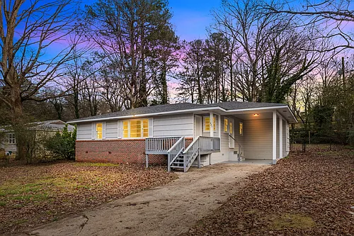 221 Lawson Rd Photo 1 221 Lawson Rd Photo 1