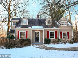 1301 Tracy Pl, Falls Church, VA 22046