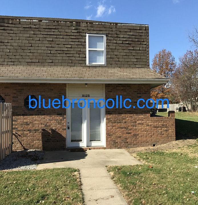 1st image of 812 NE Ball Dr APT B