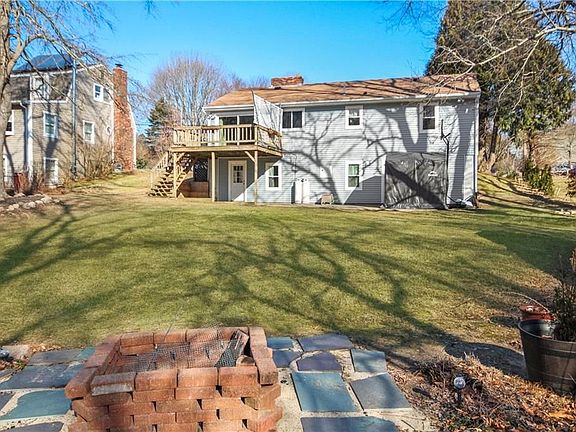 3rd image of 64 Andre Ave