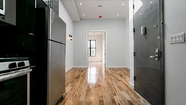 Rented by PM Management | media 16