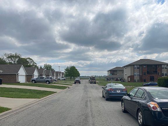 4th image of 4809 Natchez Dr