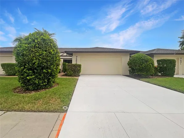 7483 Carnoustie Dr #5B, Sarasota, FL 34238