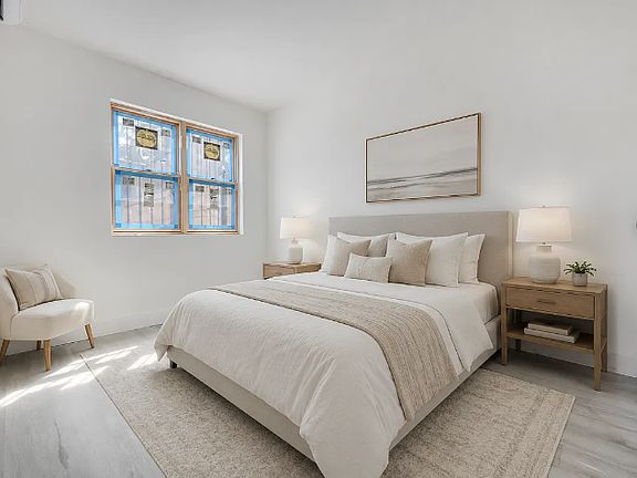 5th image of 431 Warwick St #2A