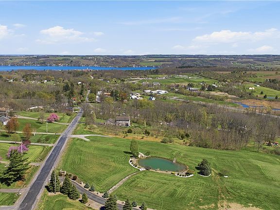 3rd image of 3117 Yoder Hill Rd