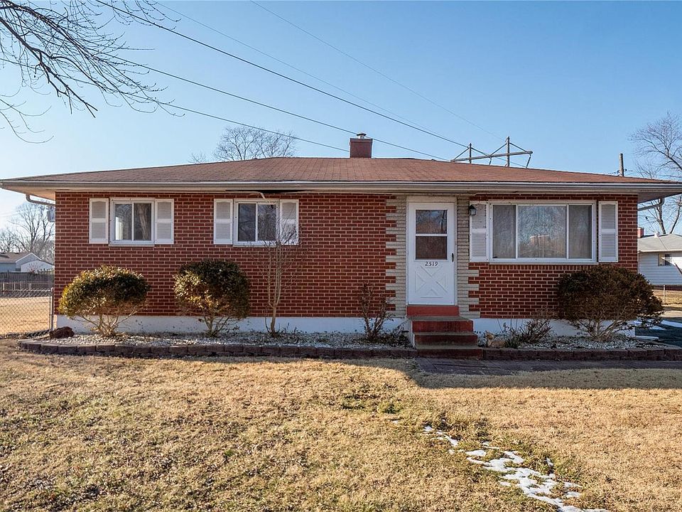 1st image of 2519 Meadowlane Dr