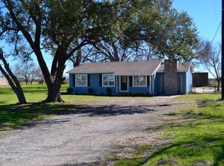 735 Guadalupe Rd, Victoria, TX 77905