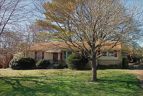 4005 Mem Pkwy N Photo 1