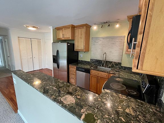 2nd image of 1817 California St APT 203