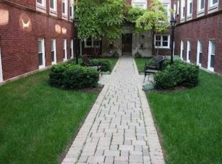 1548 W Sherwin Ave APT 3N, Chicago, IL