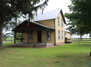 1433 S Lathrop Rd, Swanton, OH 43558