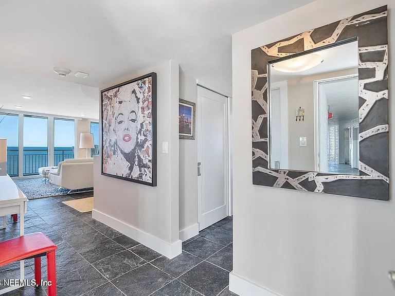 1601 Ocean Dr S #910 — Photo 3