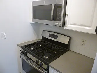 Rented by Stefan R. Capan, LREB