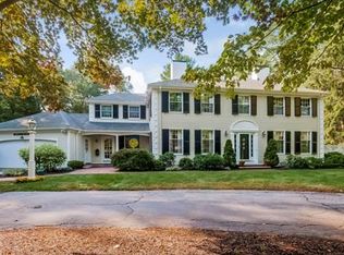 3 Mast Hill Rd, Hingham, MA 02043