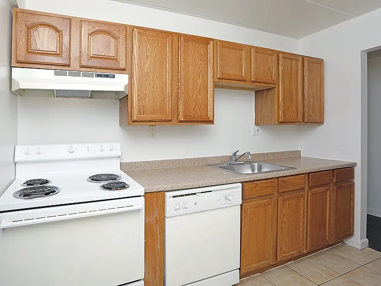 Arbor One Apartments — Photo 12