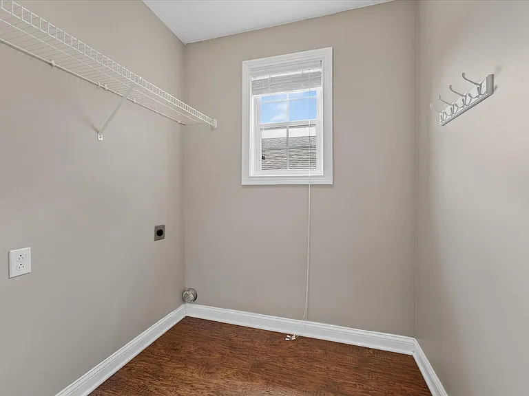 2228 Killington Dr — Photo 30
