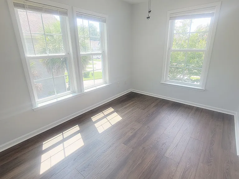 1489 Oldenburg Dr — Photo 16