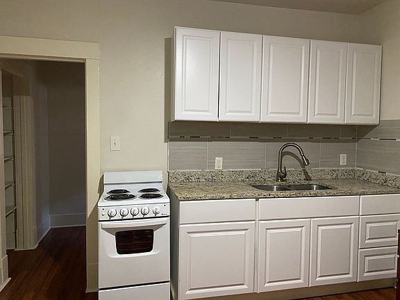 2nd image of 219 Paschal St #221