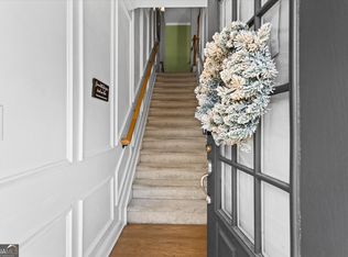 284 Blue Pointe Ct, Suwanee, GA