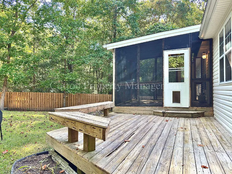 7408 Bluestone Ct — Photo 32