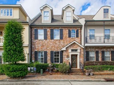 2812 Hyde Park Ave N, Harvey, LA, 70058