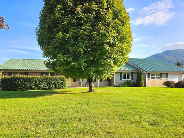 119 Holland Ave, Tazewell, VA 24651